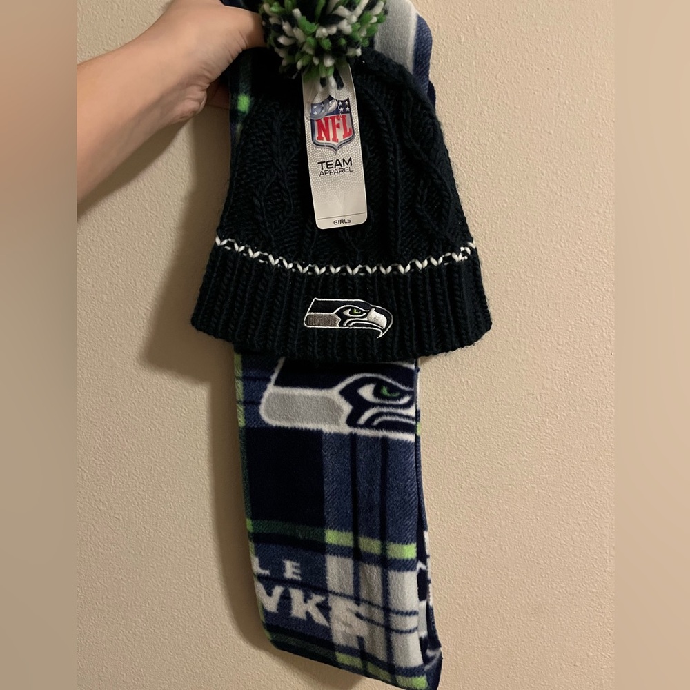 Seattle Seahawks Youth Beanie & Scarf